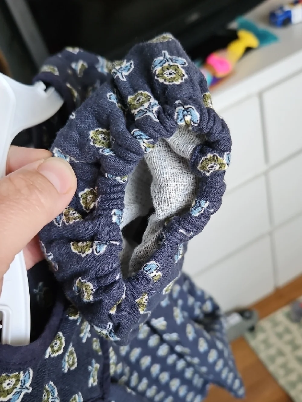 Zara Navy Blue Green Floral Puff-Sleeve Dress - Picture 5 of 6
